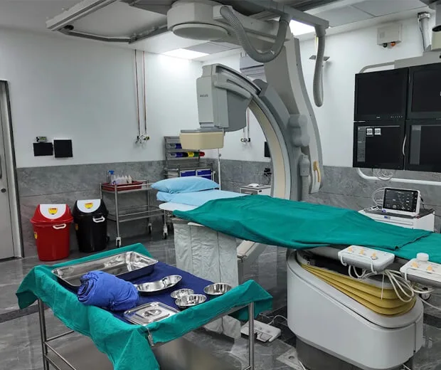 24/7 Emergency and ICU critical care unit at Vakratunda Hospital Nashik