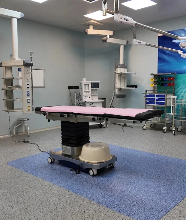 24/7 Emergency and ICU critical care unit at Vakratunda Hospital Nashik