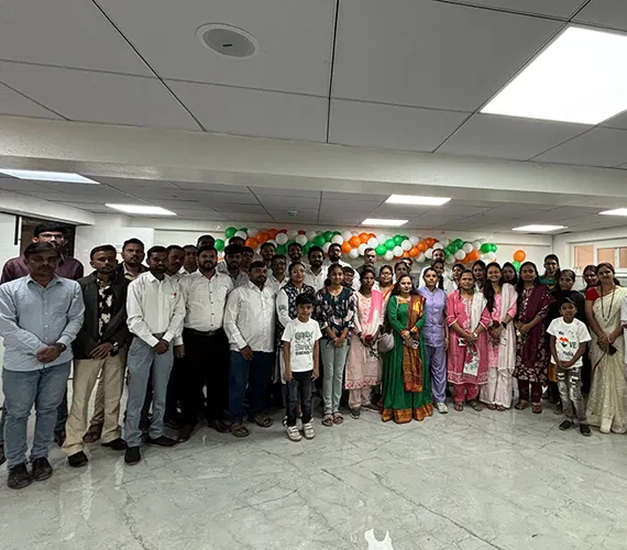 Doctors group photo during Vakratunda Hospital anniversary