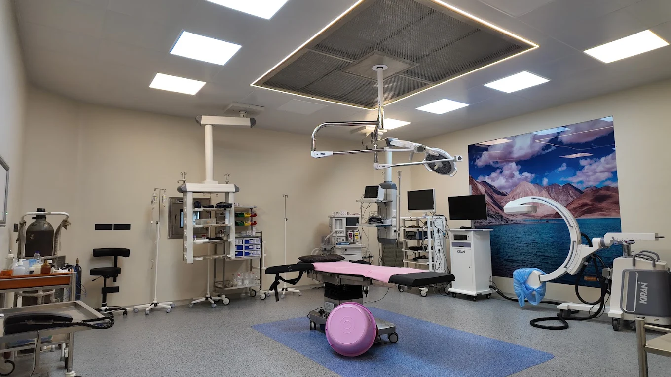 Laminar OT For Surgeries - Vakratunda Hospital