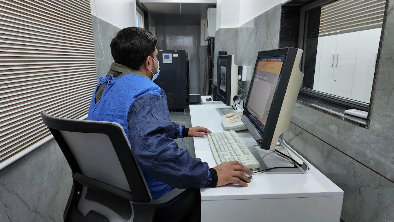 System Handling The Scanning - Vakratunda Hospital