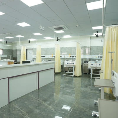 Clean and hygienic hospital room in Nashik for safe and comfortable patient stay